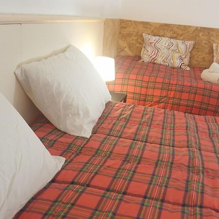 Home Hostel Катания Екстериор снимка
